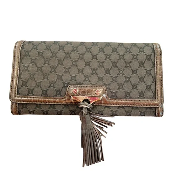 CÉLINE Wallet ❤️FREE SHIPPING 📬 - Picture 1 of 3